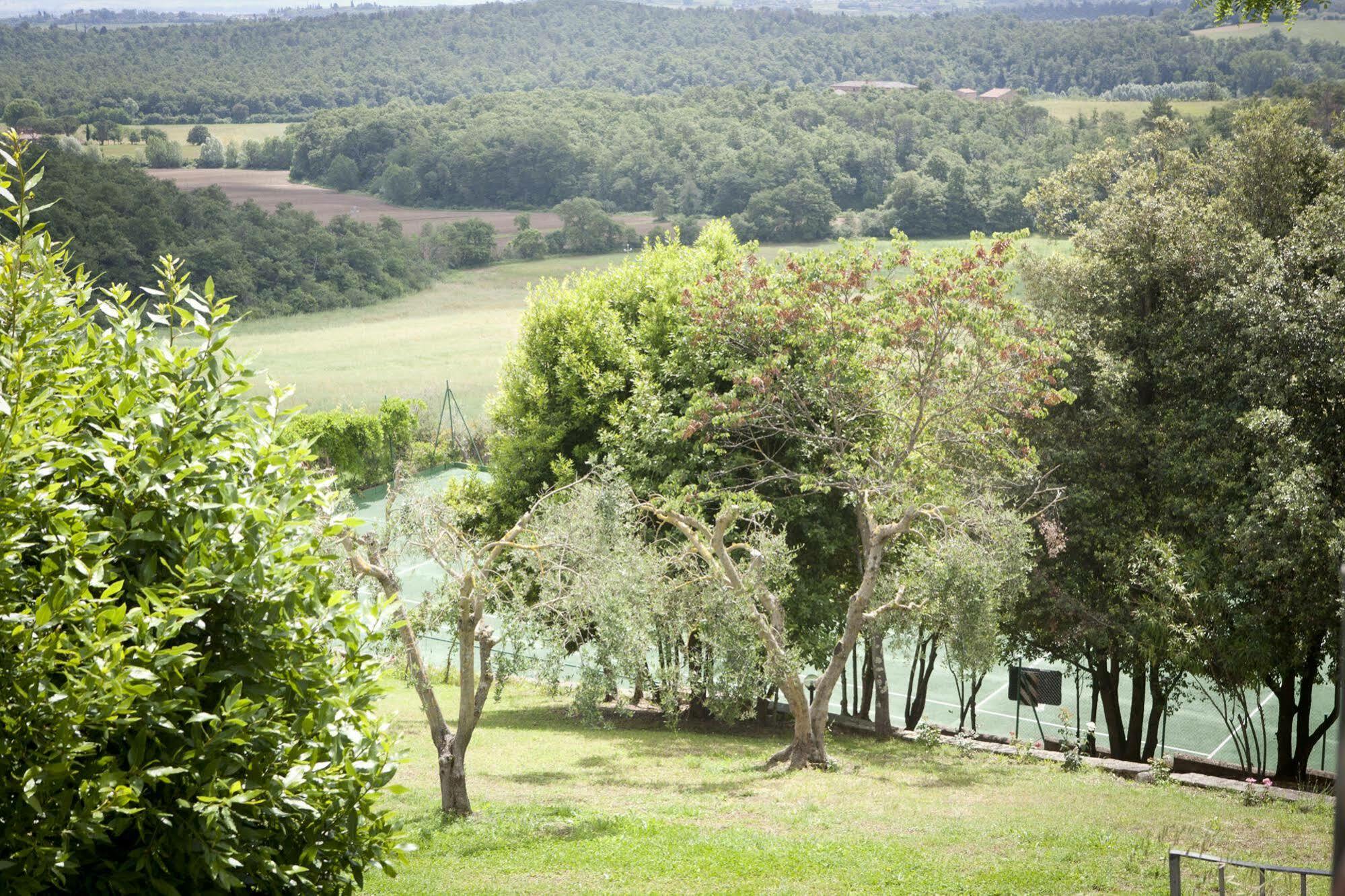 Villa Di Leonardo Sinalunga Exterior photo